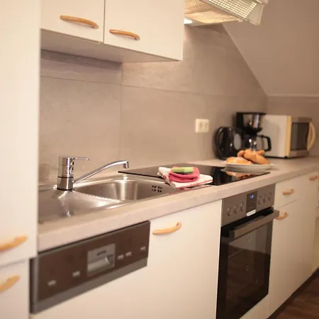 Apartamento Kastnerhof Jenig Exterior foto